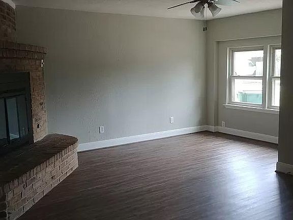 3rd image of 719 Stansel Dr #2