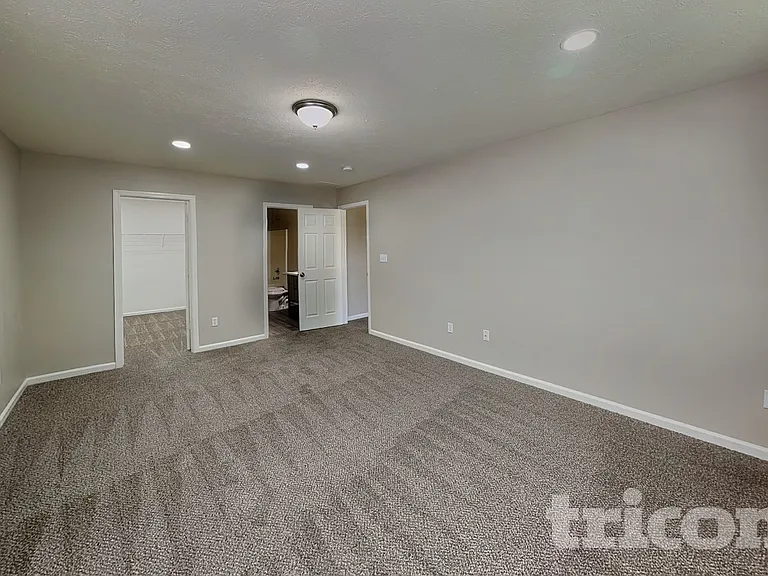176 Heartwood Hl — Photo 5