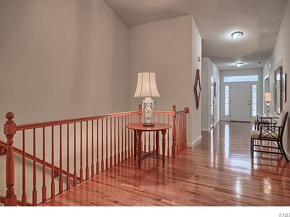 2nd image of 144 Kendall Bluff Ct