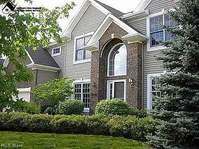 20780 Westminster Dr photo 1