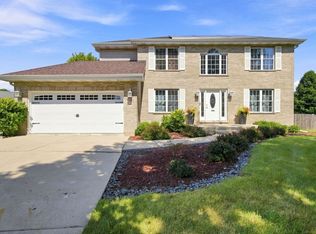 1304 Galway Rd, Joliet, IL 60431