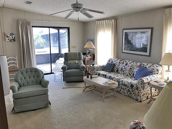 3rd image of 26344 Lexington Dr #221