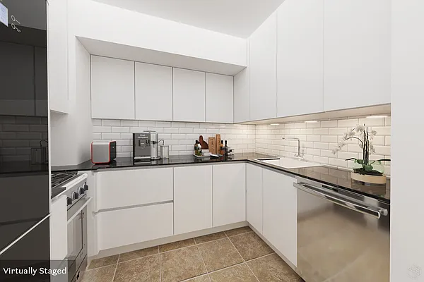 Sold by Halstead Real Estate | media 4