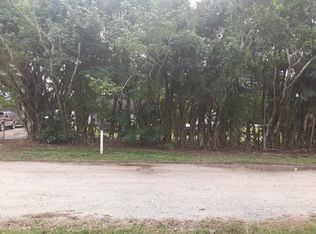 18390 SW 204th St, Miami, FL 33187