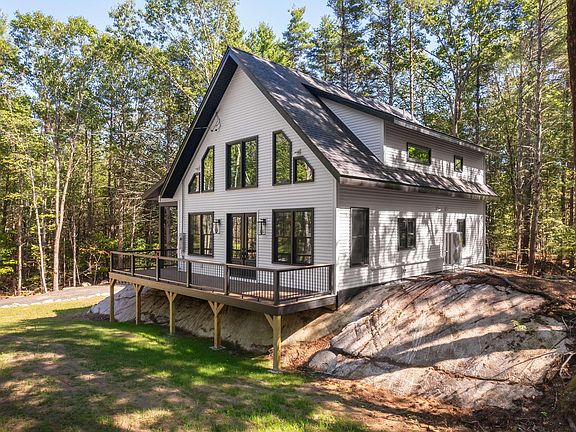 2nd image of 141 Logging Road