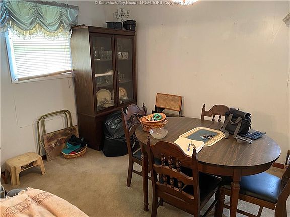 5th image of 5006 Elaine Dr