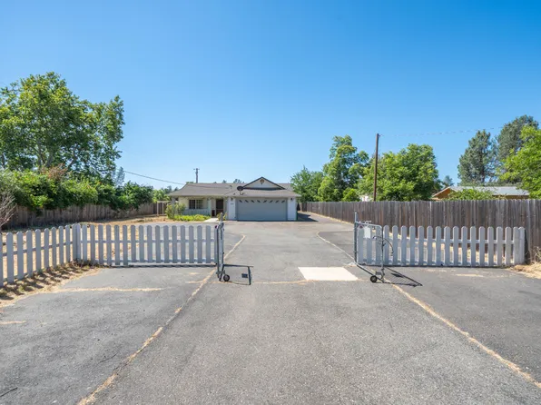 16575 Hawthorne Ave, Anderson, CA 96007