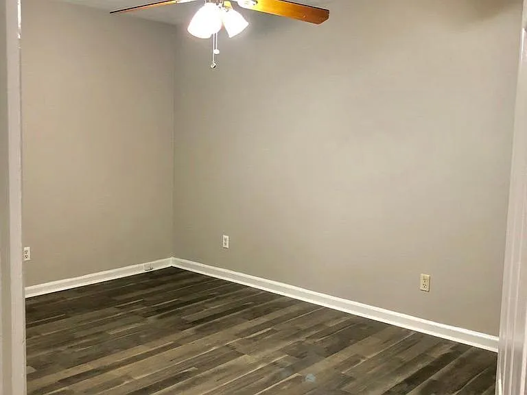 698 Burnt Creek Dr NW — Photo 18