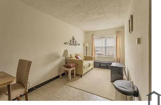 2441 Holmes St #11 — Photo 17