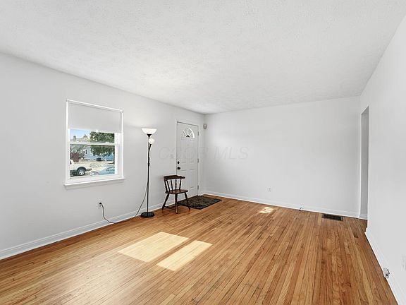 4th image of 796 E Kenworth Rd