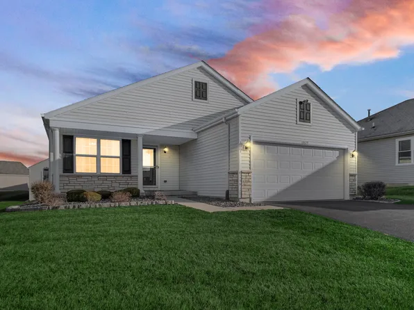 13679 Blue Springs Ct, Dyer, IN 46311