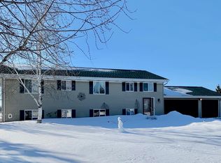 6851 Beck Ln, West Bend, WI 53090