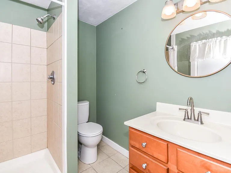 36 Whittier Rd — Photo 32