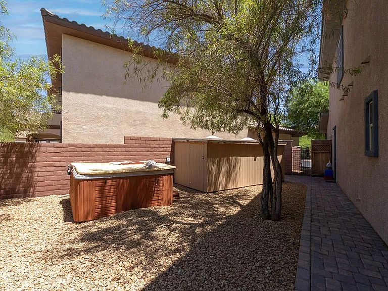 10387 Sweet Laurel St — Photo 63