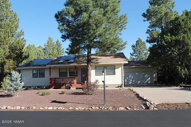 3 bed, 1650 sqft, $2,400 — Photo 2