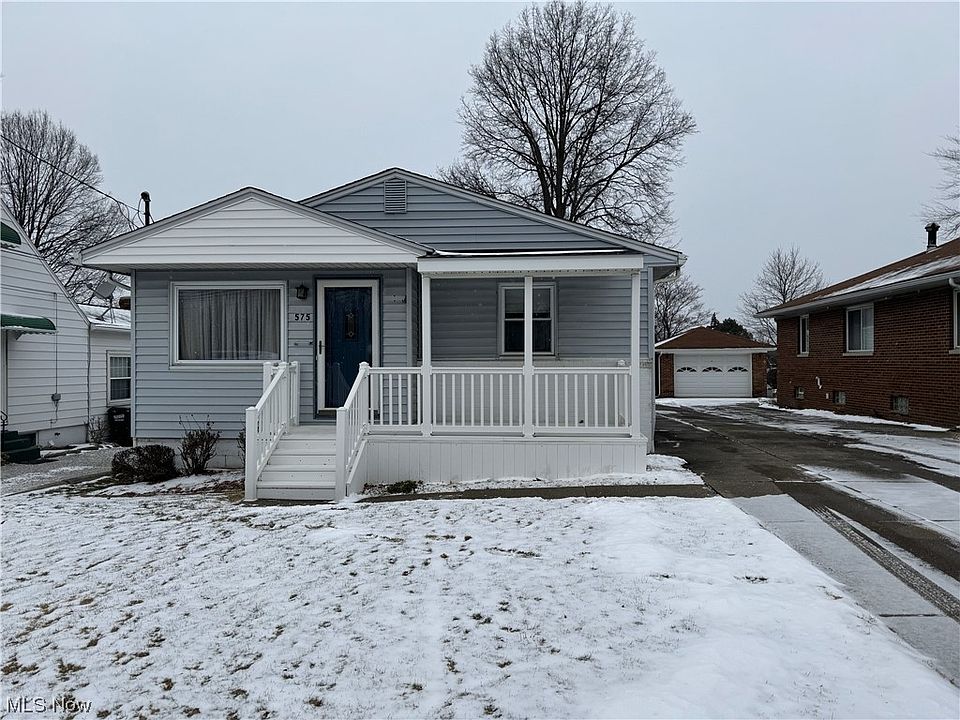 1st image of 575 Robinson Ave