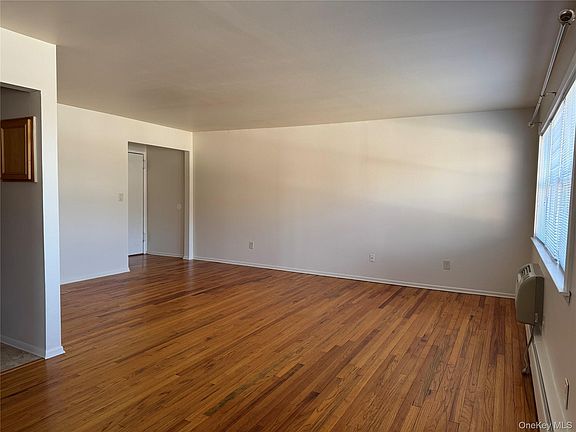 4th image of 229 N Middletown Rd APT G