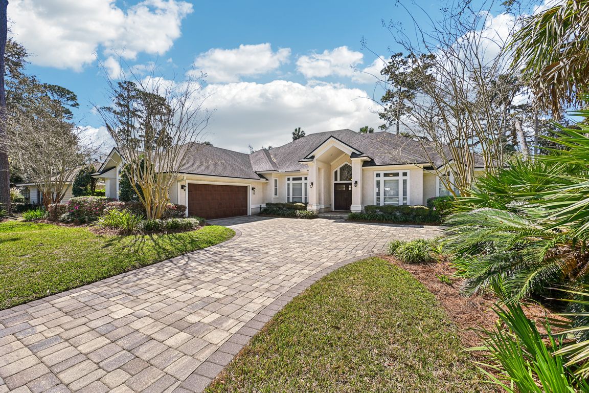 Cypress Creek Dr E-S1203-001.jpg