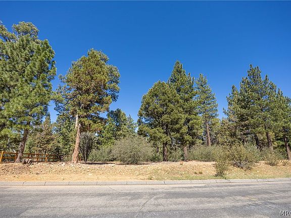 2nd image of 660 Cedar Glen Dr