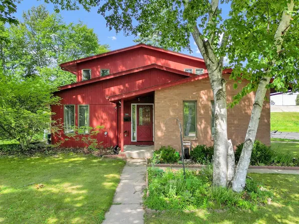 780 Eastern AVENUE, West Bend, WI 53095