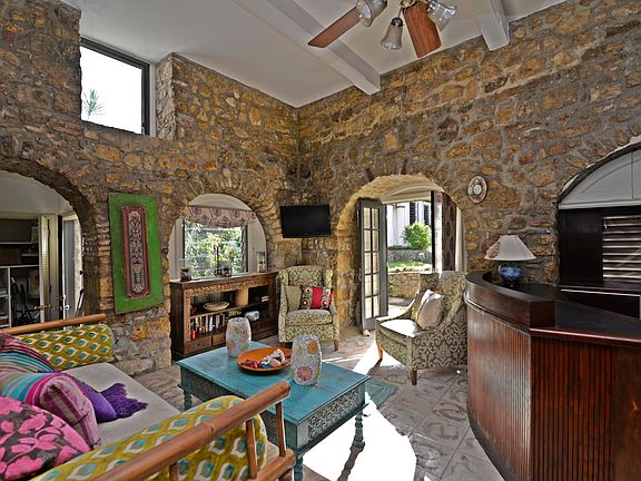 2nd image of A3 Maison de Poincy