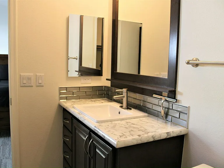2206 S Ellsworth Rd #17B — Photo 9