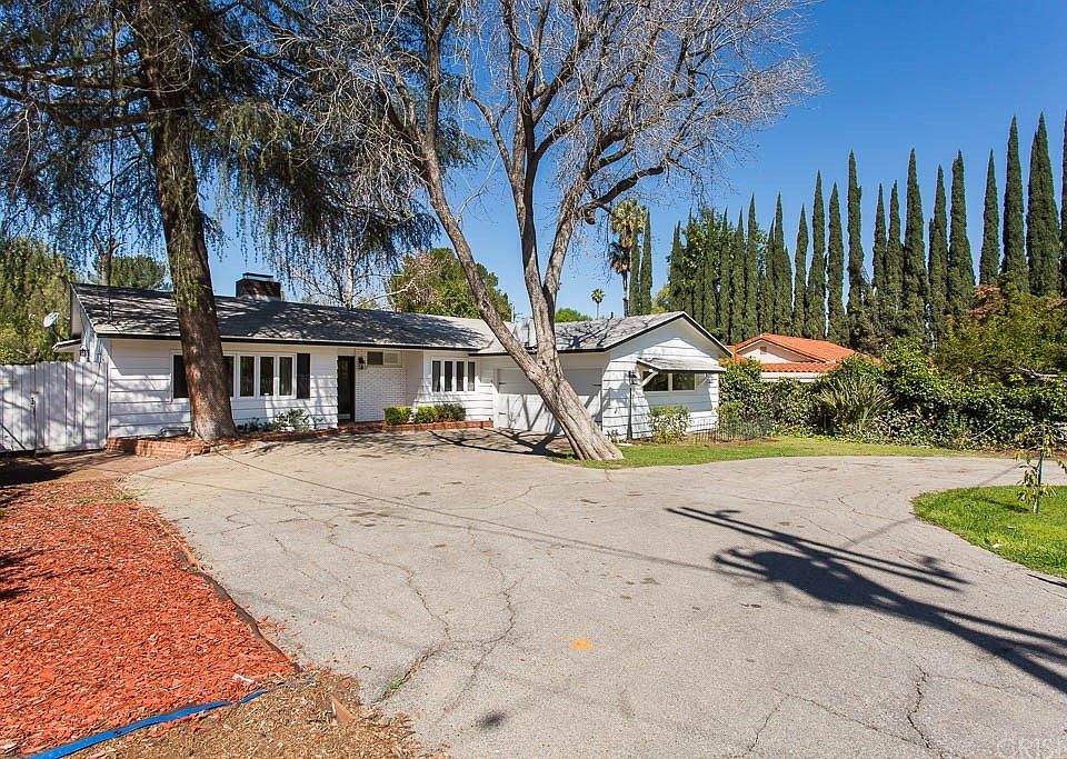 1st image of 6061 Shirley Ave