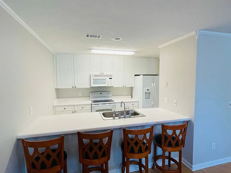 2428 E University Dr #1601 — Photo 6
