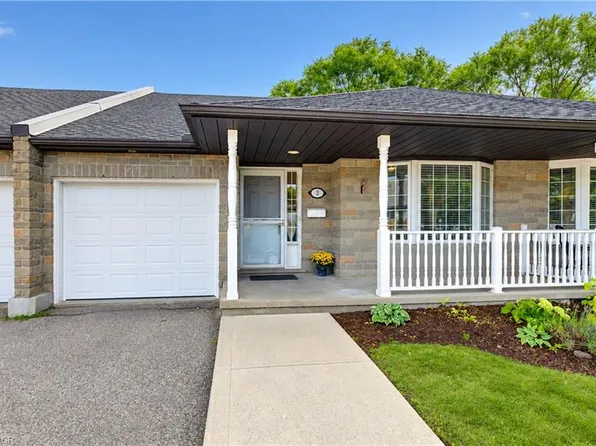 25 Bankside Dr #2, Kitchener, ON N2N 3M6