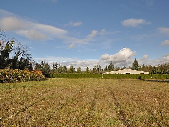 4th image of 15079 S Beaton Rd