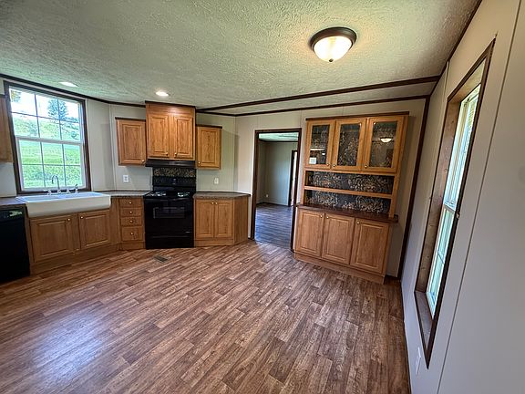 5th image of 167 Caboose Cir