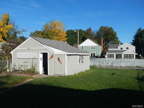 3rd image of 1324 Roselle Ave