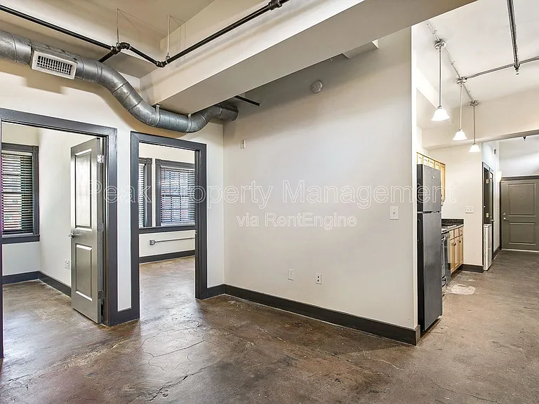 Trolley Lofts — Photo 36