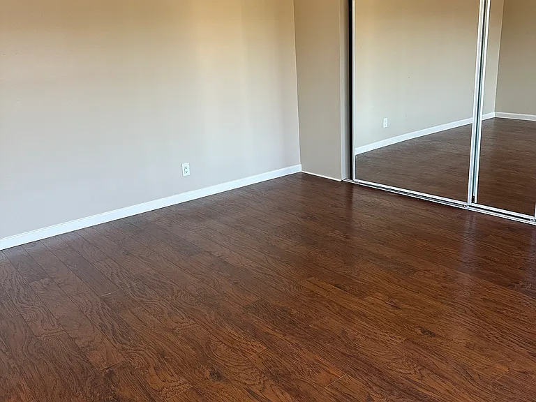 18801 Wilton Pl — Photo 3
