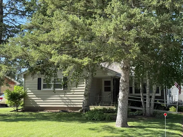 5232 W Donna DRIVE, Brown Deer, WI 53223