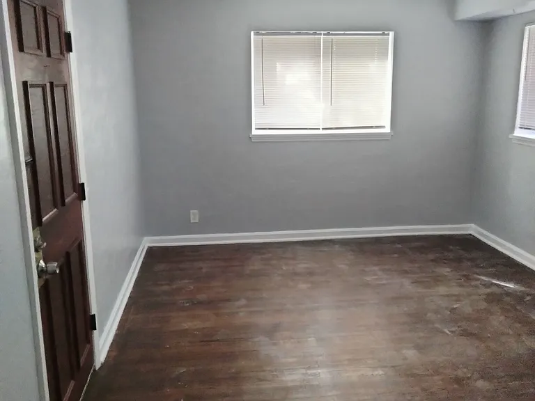 17846 Northwood Ave — Photo 6