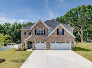 728 Oak Hill Ln, Belton, SC 29627