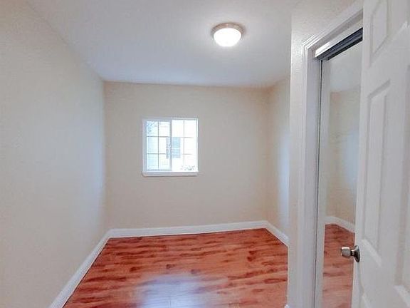 2nd image of 845 Kentucky St