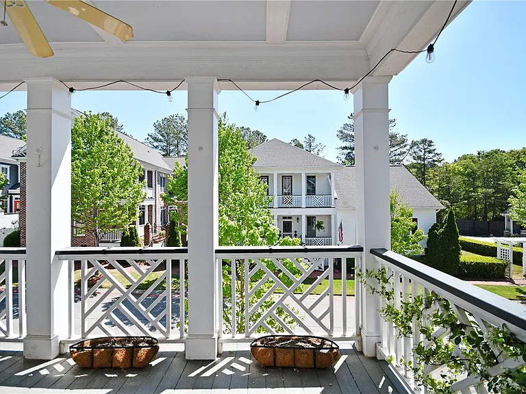 324 Village Walk Ln — Photo 24
