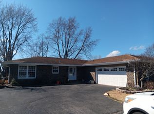 2387 Four Seasons Pkwy, Crown Point, IN 46307