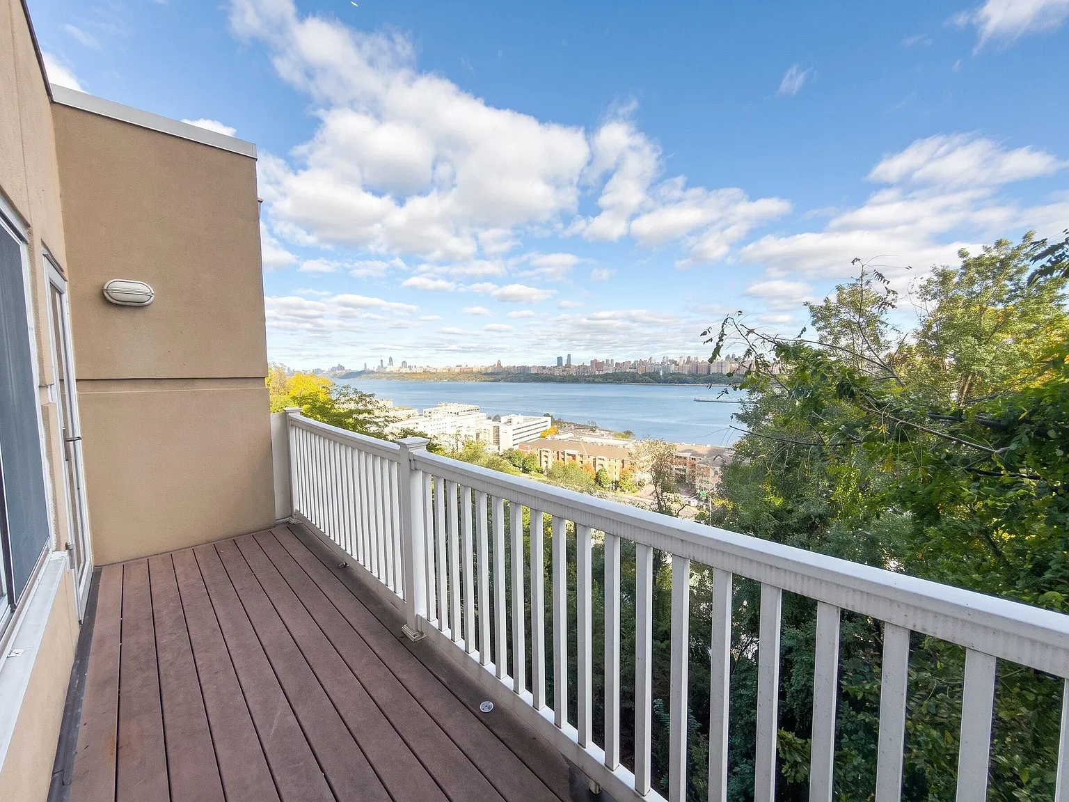 City View Condo — Photo 4