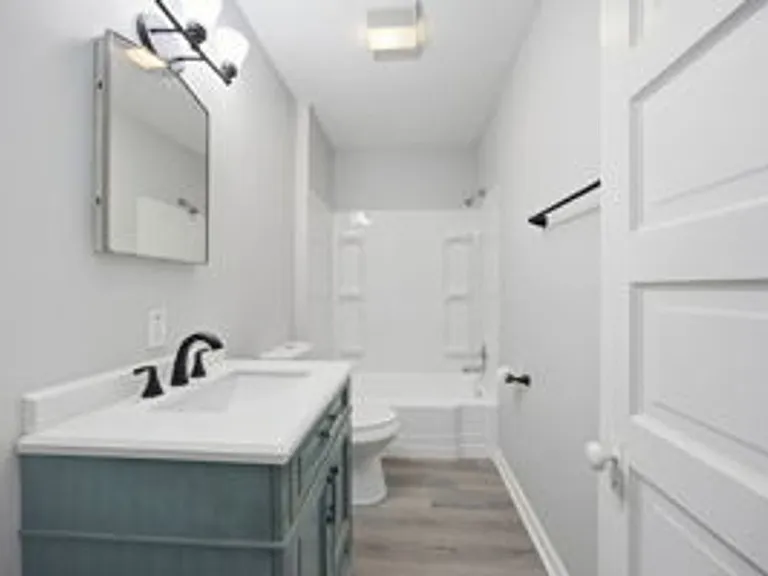 312 Midland Ave — Photo 16