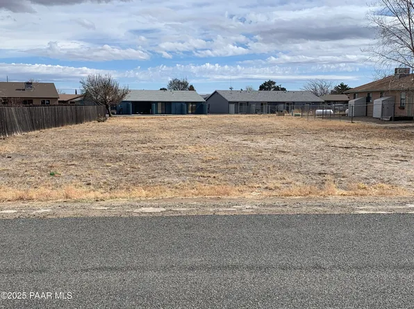 2855 N Superstition Ln, Prescott Valley, AZ 86314