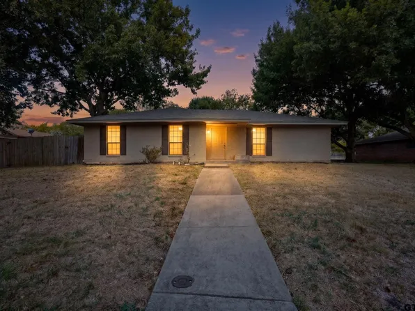 723 Terrace Dr, Desoto, TX 75115
