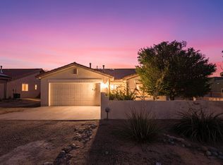 620 7th St NE, Rio Rancho, NM 87124