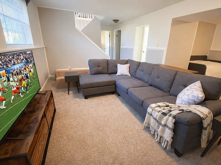 11423 Five Cedars Rd — Photo 24