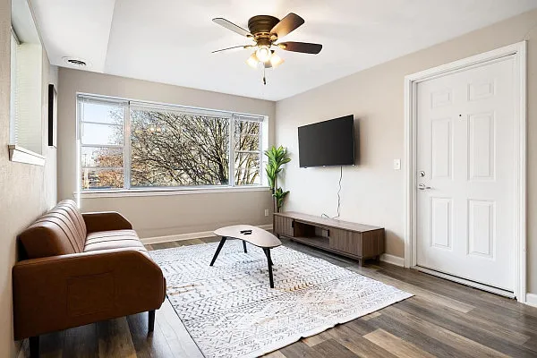 1 bed, 646 sqft, $1,499 — Photo 2