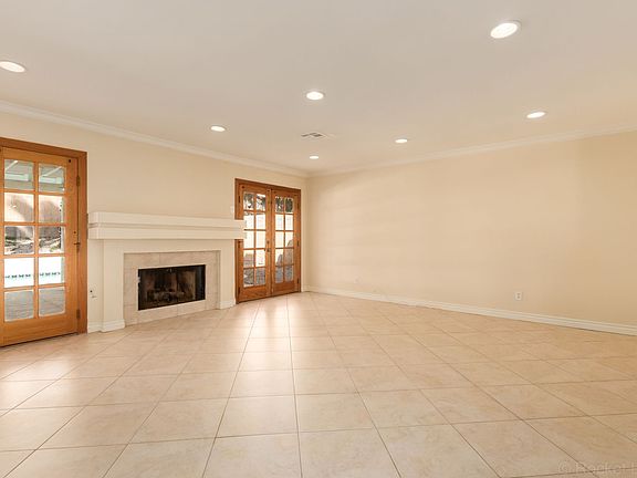 4th image of 3113 Port Side Dr