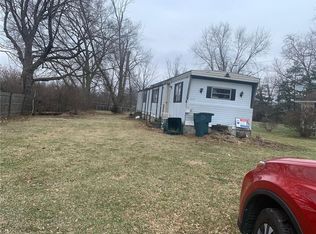 420 E Streeter Ave, Muncie, IN 47303