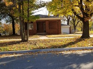 1109 W Center St, Collinsville, OK 74021